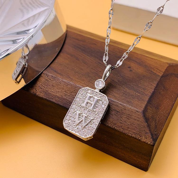 Hw letter*Silver