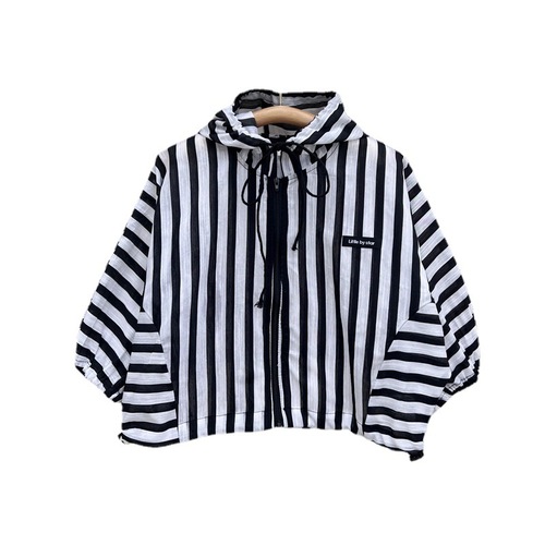 Lightweight and breathable children's summer striped hooded sun protective clothing for boys and girls, casual silhouette vertical zipper sun protection coat