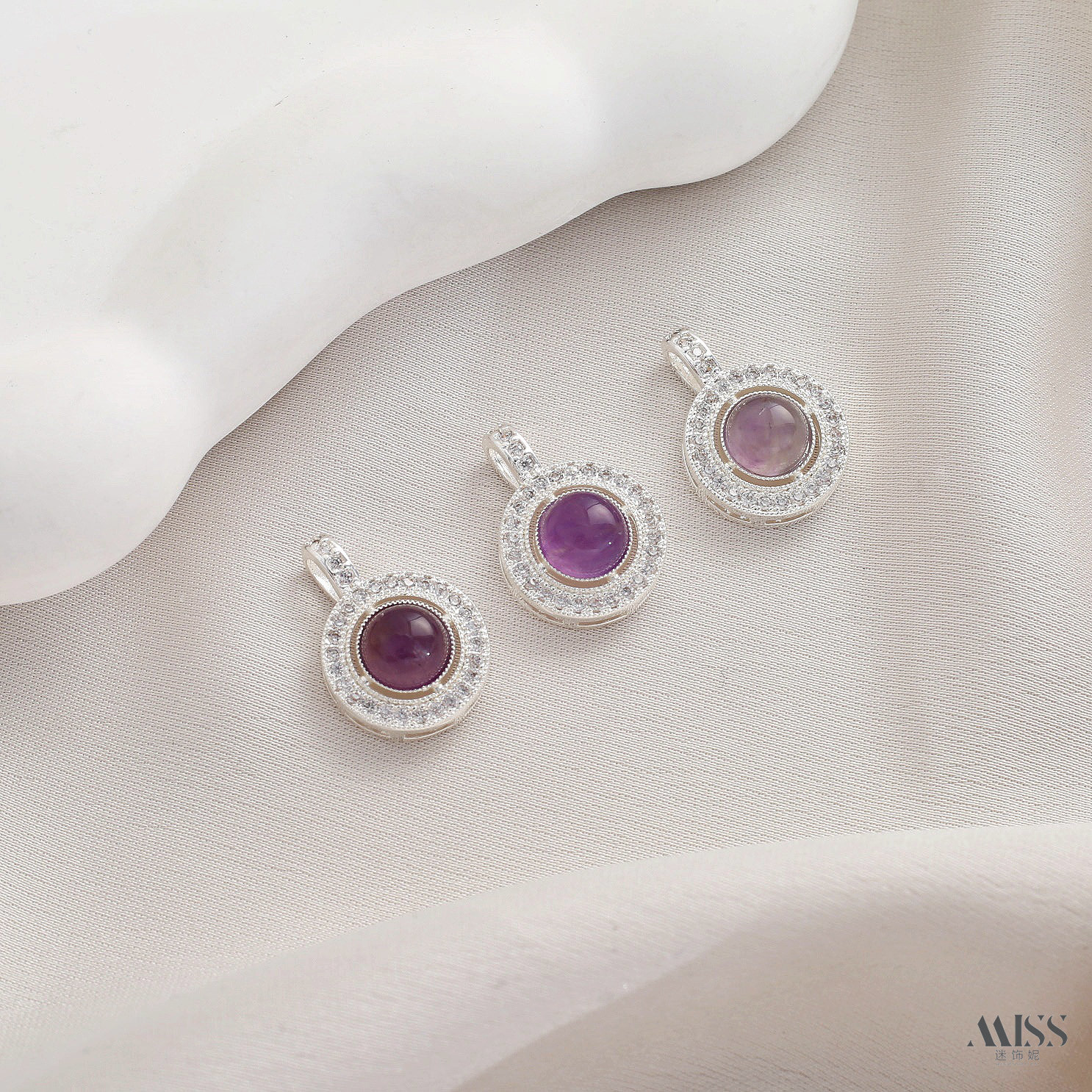Inlaid with natural amethyst, plated with real gold and thick silver, angel and osmanthus drop-shaped decorative bead pendant DIY jewelry accessories