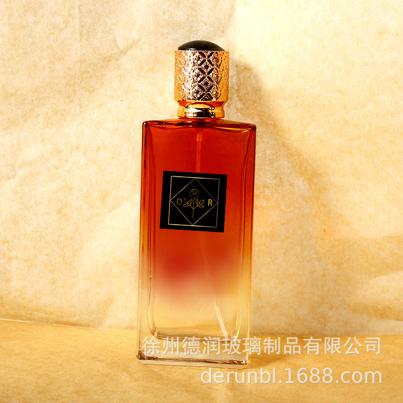 スポット透明卸売スクエア 30ml50ml ハイエンドガラス香水瓶プレススプレー詰め替えボトルガラス 100ml|undefined
