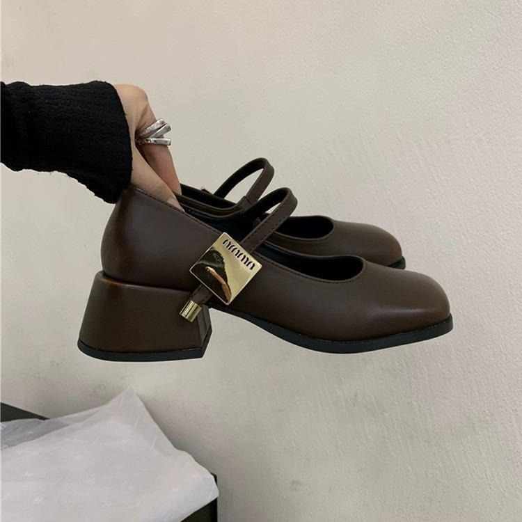 Little Fragrant Wind Mary Jane 2024 Yeni Sonbahar ve Kış Kalın Topuklu Ayakkabı, Renkli Kare Baş, Tek Düğme Askı, Tek_voghion.com