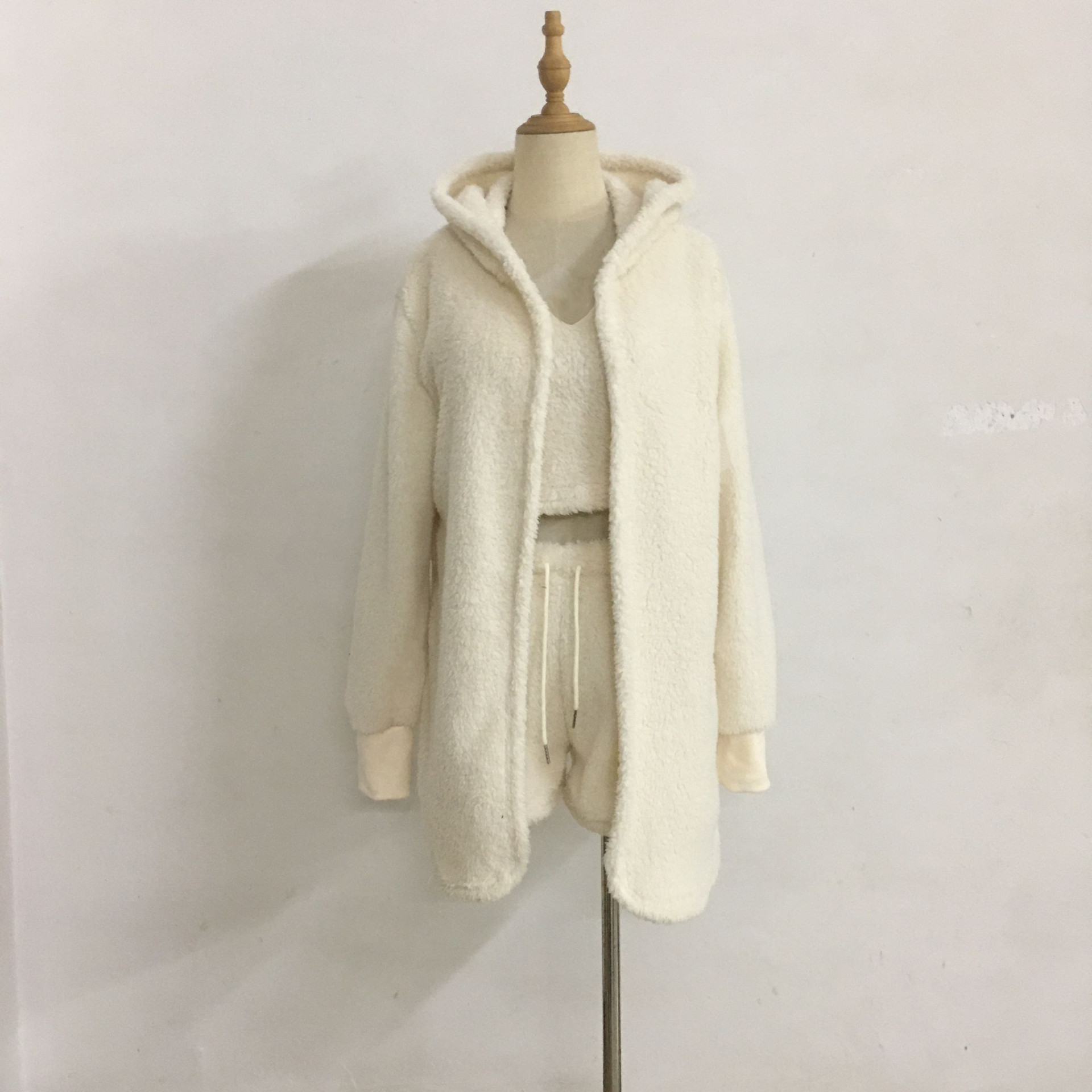 다수의 재고 물리적 지도