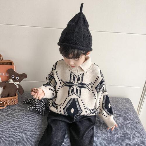 Boys 'pullover 2024 winter clothes New warm fashion handsome lapel baby knitted cardigan trend