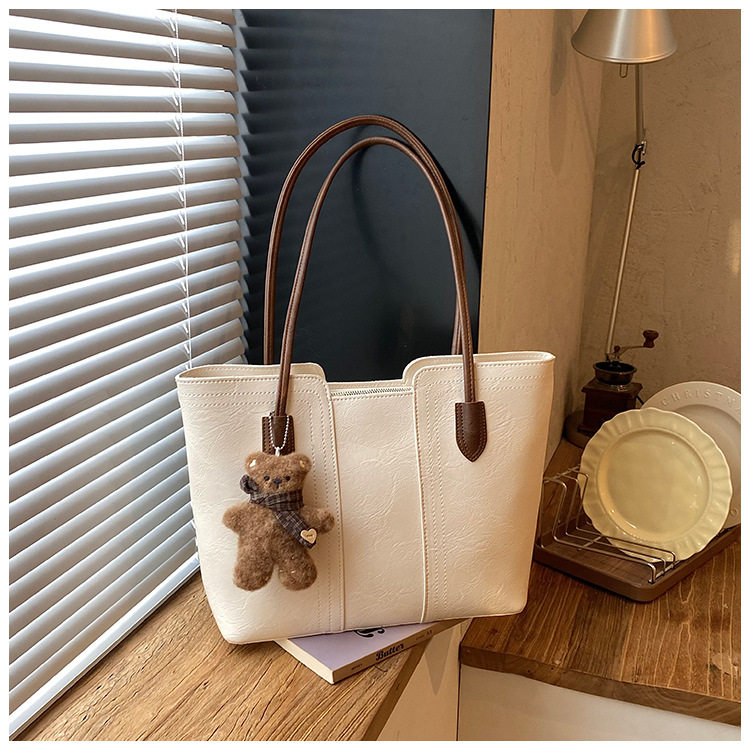 Túi tote nữ quai đeo vai và cầm tay cỡ lớn phong cách tối giản, chất liệu PU mềm — Gạo trắng không có mặt dây chuyền, Màu cà phê Không có mặt dây chuyền, Màu nâu không có mặt dây chuyền, Rượu vang đỏ không có mặt dây chuyền chi tiết 13