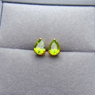 Factory wholesale explosions natural olivine earrings S925 silver inlaid main stone 6*8 hot Europe and the United States a generation of hair