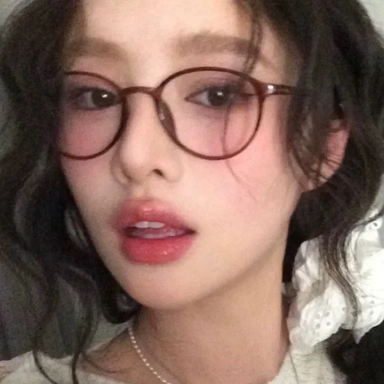 T7122格泰眼镜日系御姐红色眼镜TR90框架超轻素颜镜防蓝光小圆框