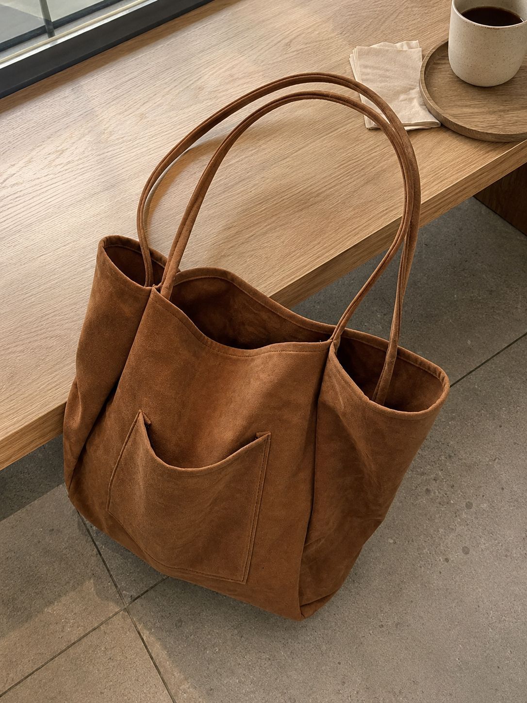 Großvolumige Schultasche aus Veloursleder in Herbst-Winter-Kollektion, Lazy-Style-Design, vielseitig kombinierbar, Handtasche mit großem Fassungsvermögen für Studentinnen und zum Einkaufen