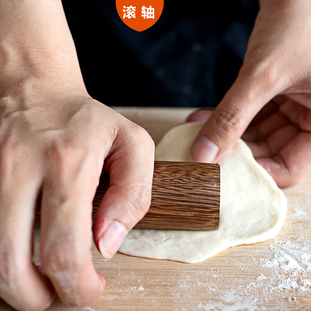 Chicken wing wooden rolling pin wholesale household solid wood rolling pin non-stick flour stick wooden noodle tool can be engraved with LOGO