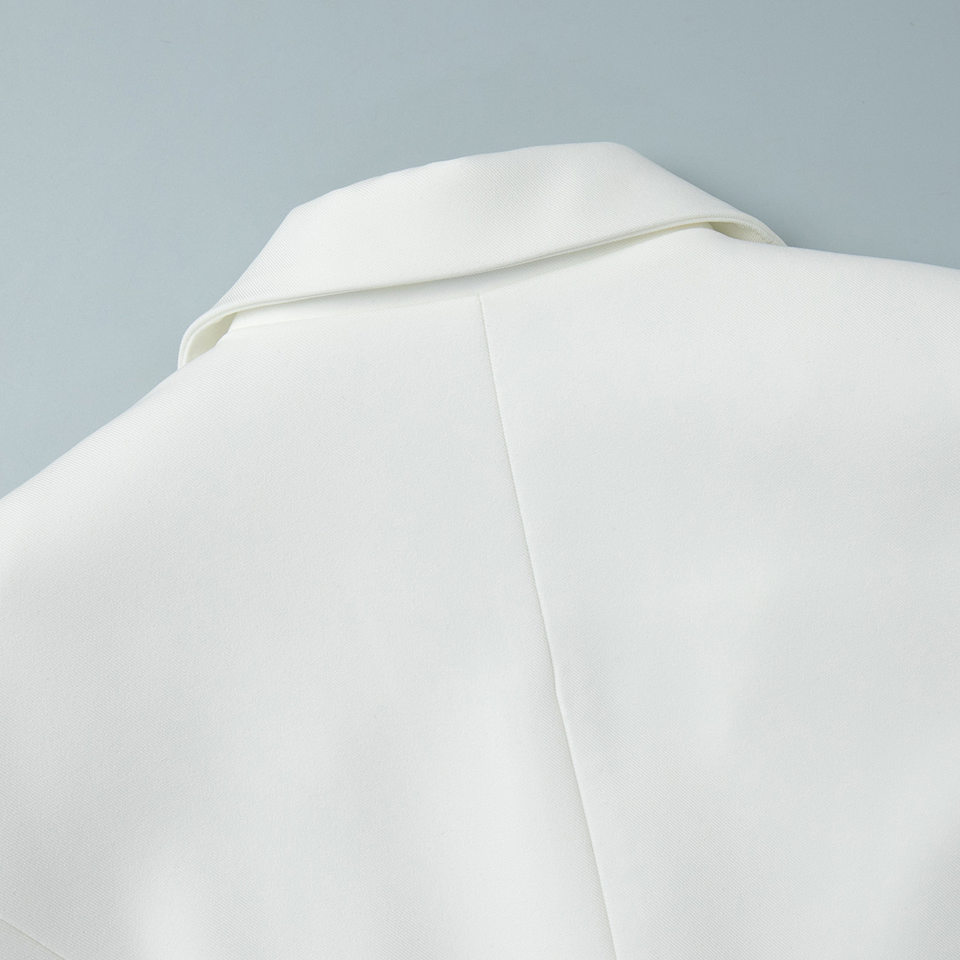 Áo blazer nữ phối ren chiết eo dáng trung bình tay dài cổ vest một hàng cúc — Màu trắng, màu đen chi tiết 9