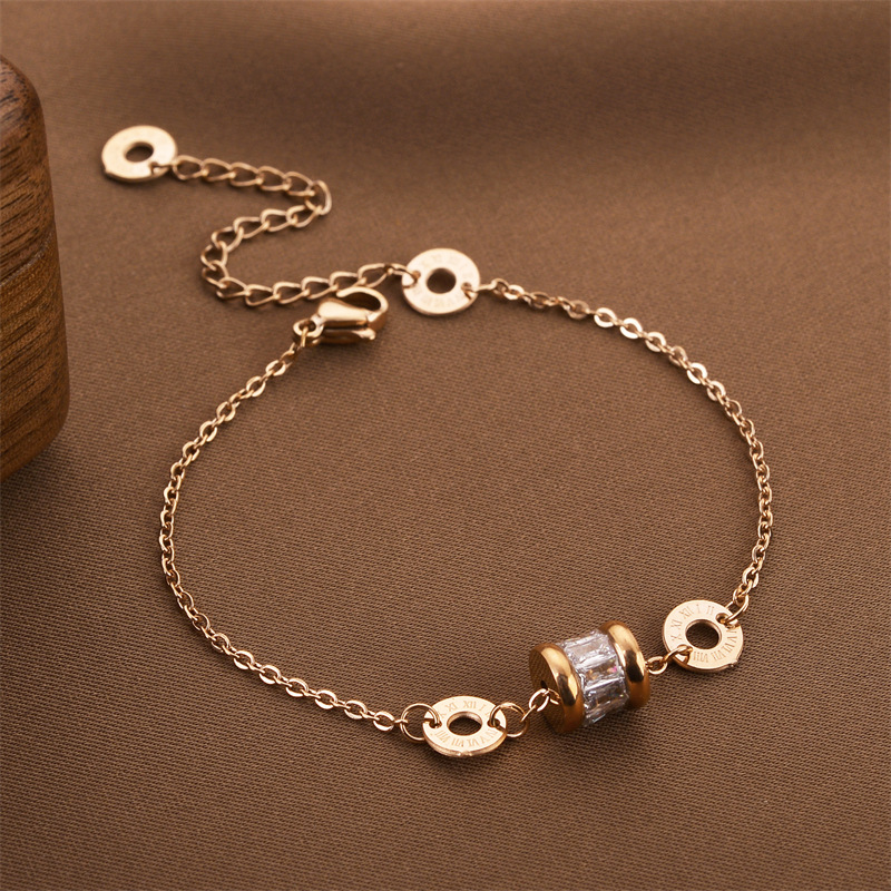 Joyas transfronterizas europeas y americanas Pulsera de acero de titanio de todo fósforo Versión coreana del temperamento bohemio Pulsera de acero de titanio que no se desvanece Joyería femenina