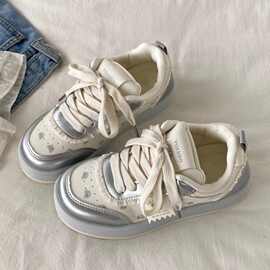 配裙子厚底板鞋女款2025秋季百搭透气小白鞋学生休闲面包鞋潮