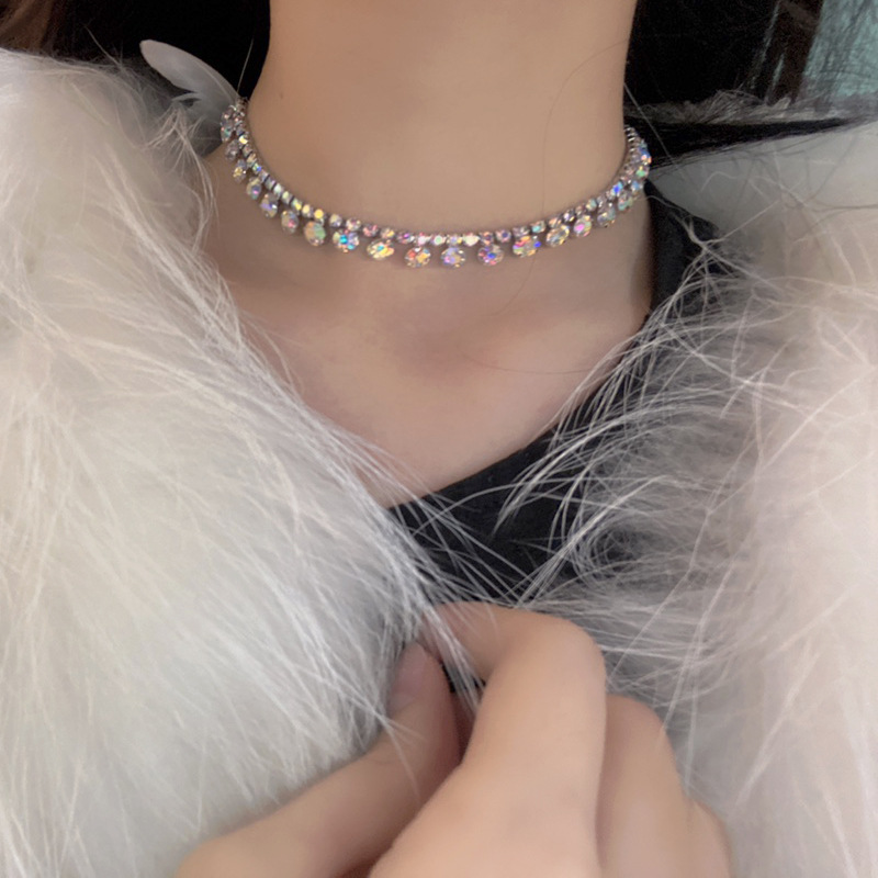 Nihaojewelry Jewelry Wholesale New Trendy Short Color Crystal Necklace display picture 3