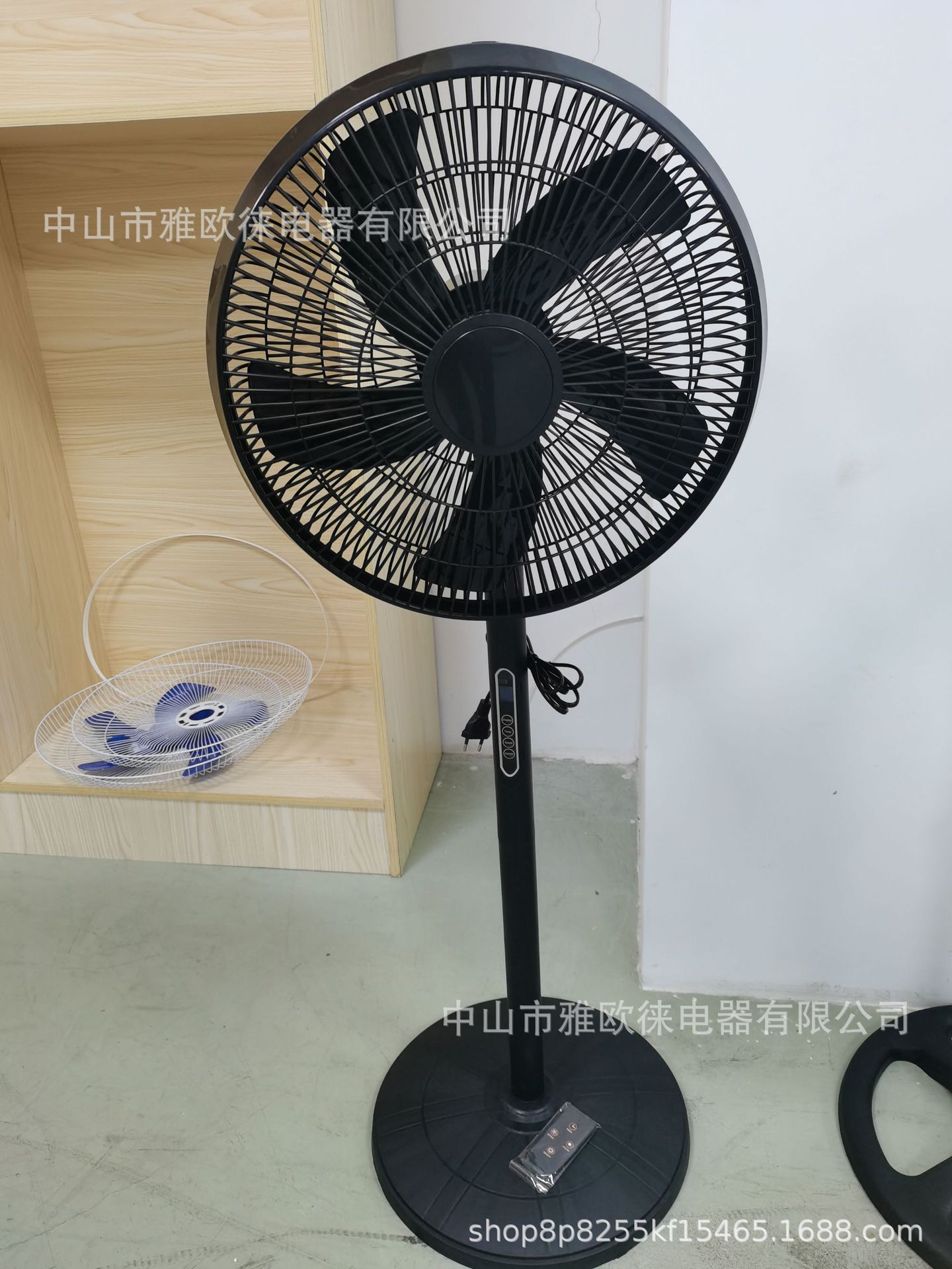 Ventilador de piso de 18 pulgadas, ventilador comercial de viento fuerte tres en uno, ventilador de piso industrial, ventilador vertical de pared para el hogar.