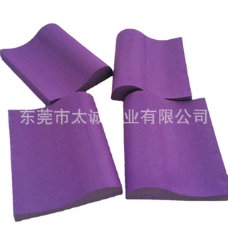 厂家供应R型EVA瑜伽锻炼砖自粘消音防尘碰碰车护边泡沫防撞条
