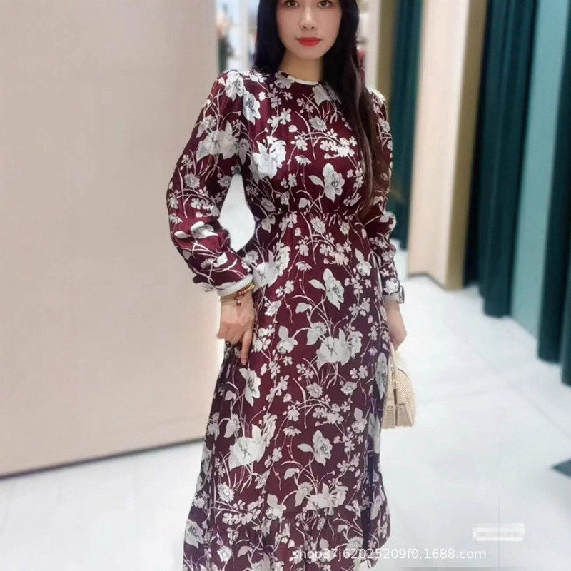 Lk2025 Summer Burgundy Floral Round Neck Long-Sleeved Dress Feminine Waist Slimming Look Mid-Length French Tea