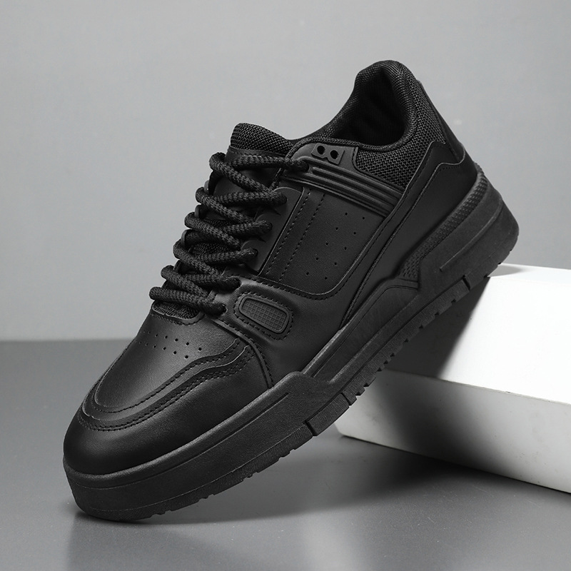 2024 zapatos blancos de invierno nuevos zapatos de moda coreanos para hombres estudiantes zapatos casuales de moda para hombres zapatos de skate de altura baja