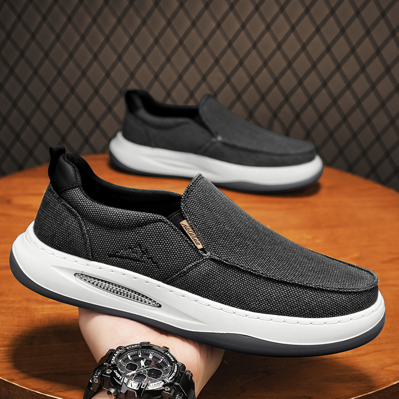 Zapatos de hombre nuevo 2025 zapatos de lona de verano transfronterizos deportes zapatos perezosos de un pie zapatos casuales de hombre al por mayor