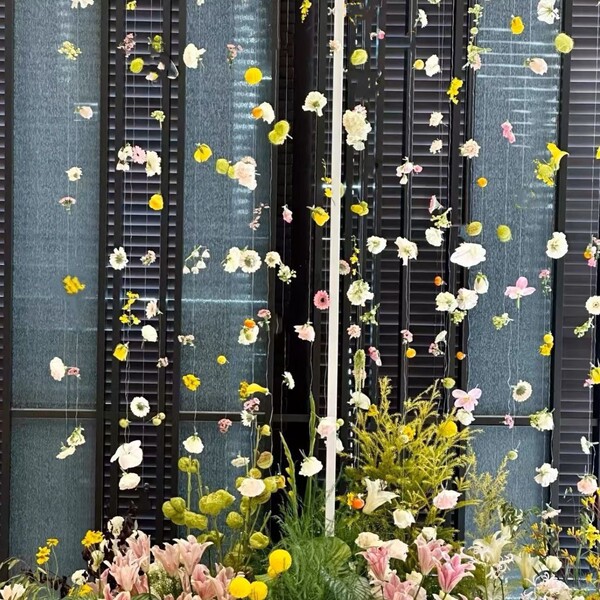 Suspended flower door curtain ring creation photo check-in…