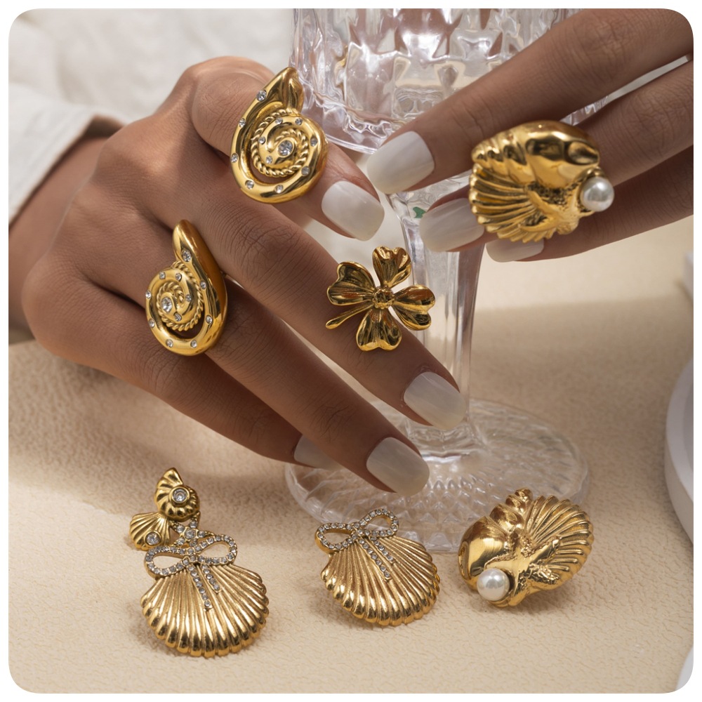 Tina transfronteriza europa y americana pendientes de acero inoxidable de alta calidad para mujeres 18k oro no decolor pendientes de estrellas de mar conchas en pendientes