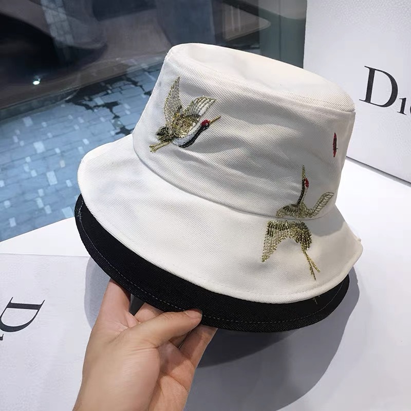 2021新款漁夫帽女春夏牛仔仙鶴刺繡男戶外韓版盆帽遮陽防曬帽子