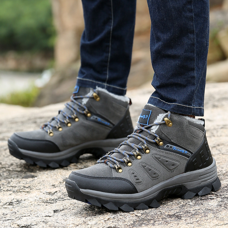 Outdoor Cold-Proof Cotton Boots for Men, Winter Fleece Men's Shoes, Large Size High-Top Couple Hiking Boots Wholesale