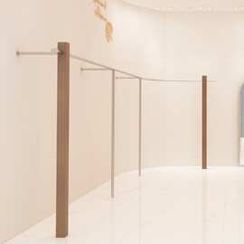服装店展示架上墙挂衣架女装店不锈钢落地衣架买手店衣服陈列货架