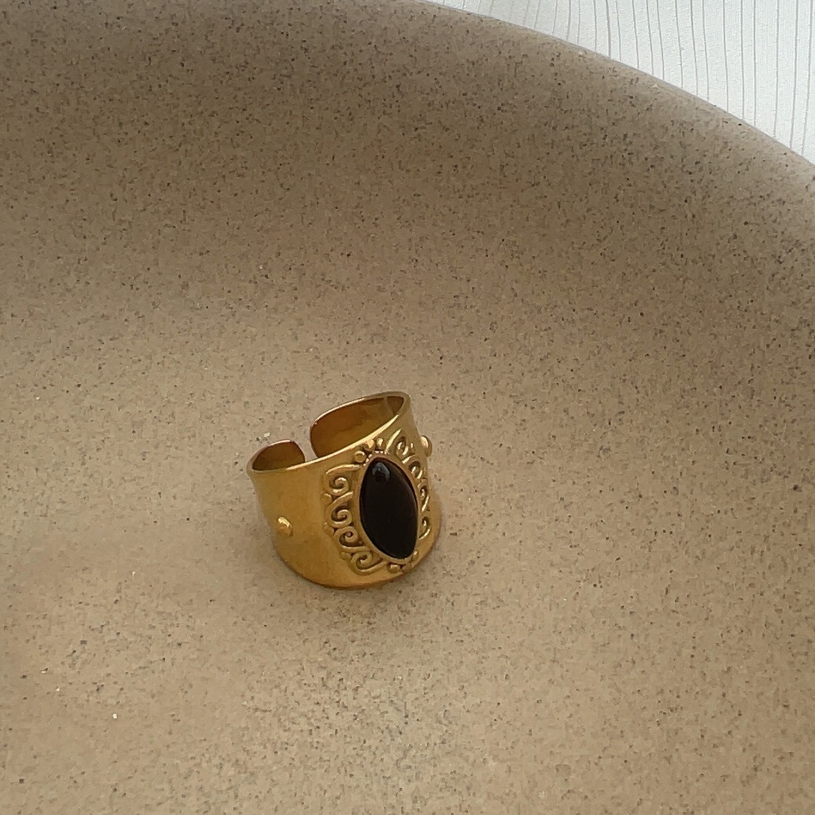 Anello vintage in madreperla e turchese per donna_voghion.com