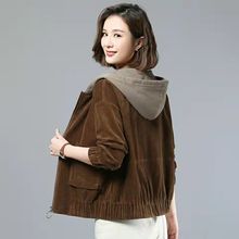 加绒灯芯绒外套女春秋季大码宽松中年妈妈韩版连帽百搭短款冬夹克