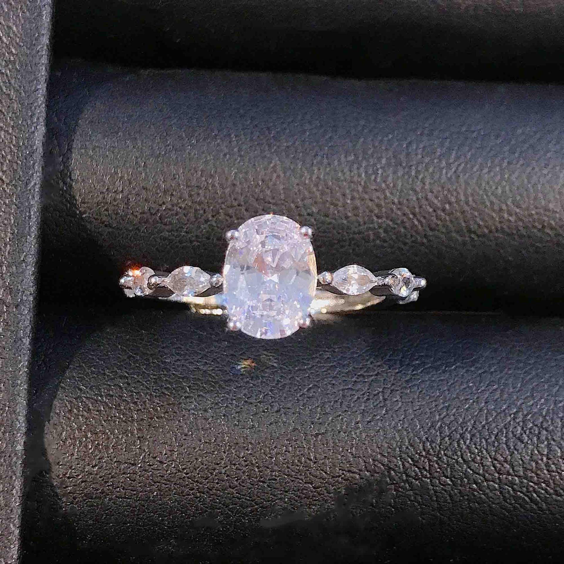 Zhenrong wish AliExpress simulation moissanite pigeon egg diamond ring women's ring ins Europe and the United States net red engagement ring