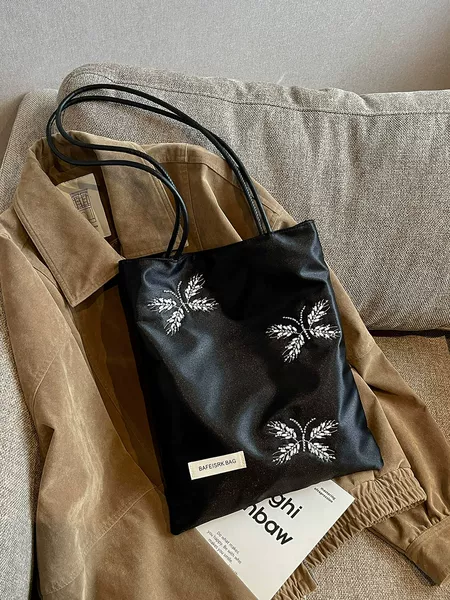 Cross-border 2026 new niche single-shoulder canvas large-capacity bag, high-end commuter tote bag for women