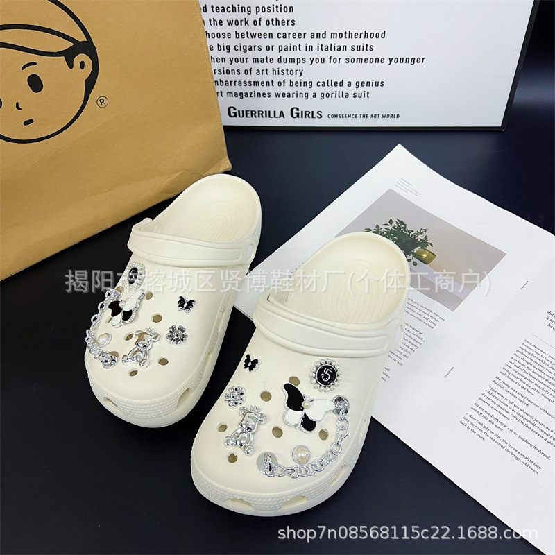 2025 nuevos zapatos con agujeros, hebilla de zapatos de bricolaje, cadena coreana de todo fósforo, hebilla de oso de mariposa, decoración, flor de zapato desmontable