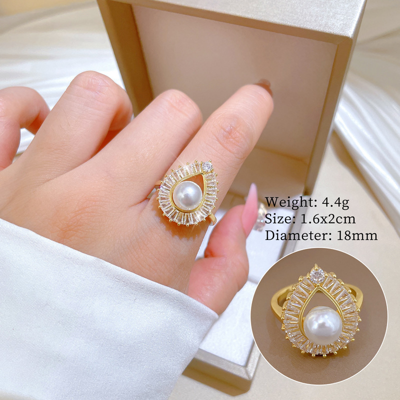 Gorgeous Palace Pearl Necklace With Diamonds In Titanium Steel_voghion.com