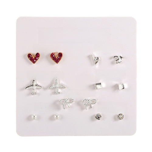 Pinduoduo Weekly Earrings Set, 925 Pearl Earrings for Women, Simple and Fashionable Small Accessory Earrings for Women, Stall