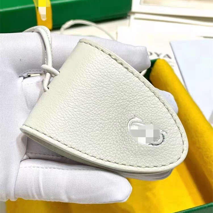 Dog Tooth Clip Shopping Bag Pendant Glasses Clip First Layer Leather Anti-Theft Clip Goya Special Static Sealing Clip Dog Tooth Clip Shopping Bag Pendant Glasses Clip First Layer Leather Anti-Theft Clip Goya Special Static Sealing Clip