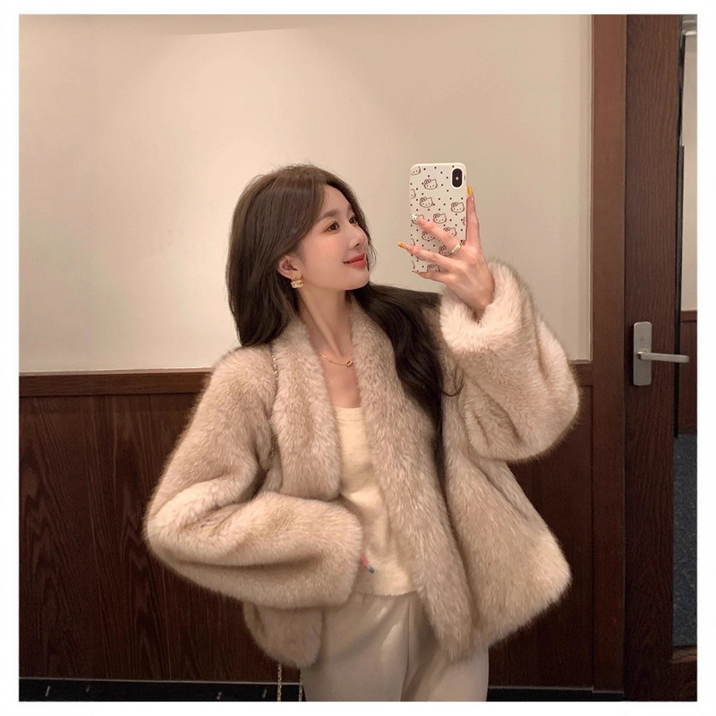 【Earl's Warm Tea】2025 New Faux Fox Fur Coat for Women, Warm and Youthful Style, Eco-Friendly Fur Coat