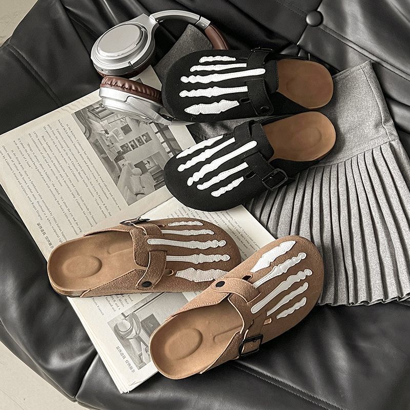 2025 Spring/Summer New Retro Forest Style Cute and Quirky Closed-Toe Birkenstock Shoes for Women, Soft Sole Slip-On Clogs