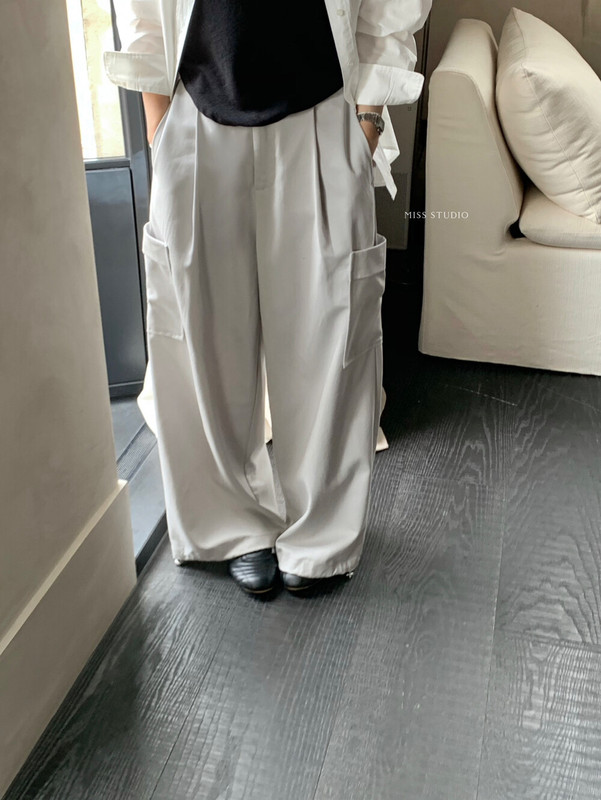 【MISS密思家】大口袋半松紧款高矮通融散腿抽绳百搭休闲裤W672|undefined