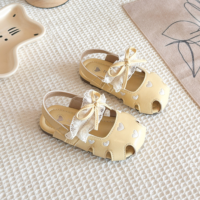 Sandálias huecas para niños 2026 verano nuevo estilo de moda para niñas zapatos de cabeza de bolsillo único para niños zapatos de princesa de arco image 9