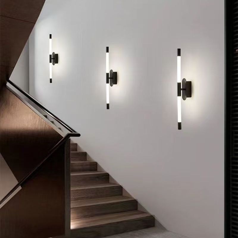 lámpara de pared larga minimalista lámpara de línea LED giratoria dormitorio cabezal de cama escalera sala de estar pared de fondo parrilla lámpara