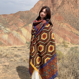 Casual retro geometric ethnic style personalized honeycomb slit scarf fashionable all-match stitching long scarf shawl Cape
