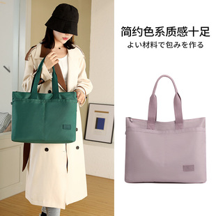 �羳����Ůʿ�������μ������ˮ�r�аٴ�Ҹ�°�����ͨ�����ذ�