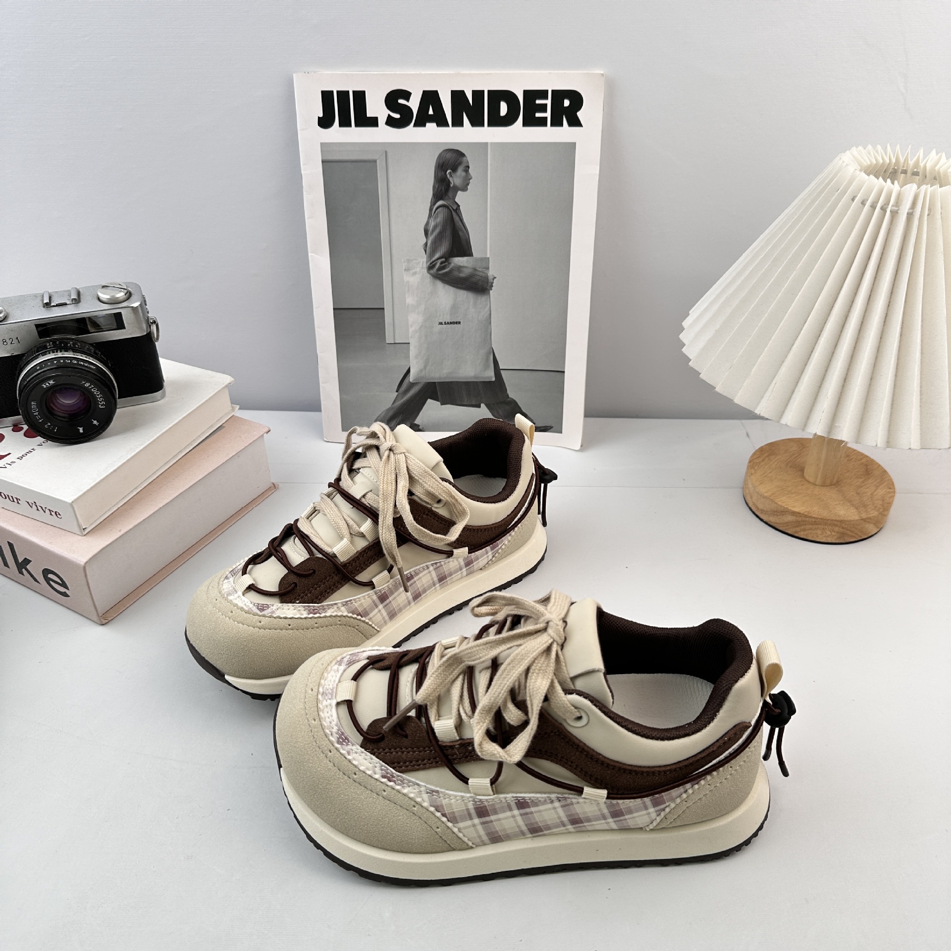 Far wave ocio retro Gump zapatos de papá mujer 2025 cabeza grande y gruesa de fondo de zapatos deportivos de entrenamiento moral