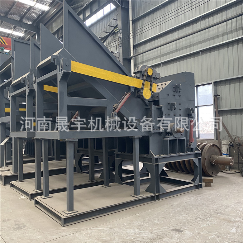 出售大型废旧金属破碎机 班产可靠的废铁粉碎机 废钢破碎机