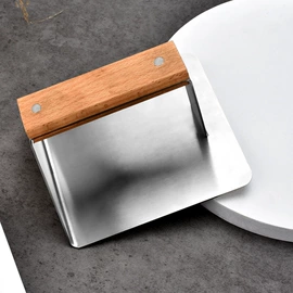 玻璃清洁器;衣钩/挂钩;厨房小工具