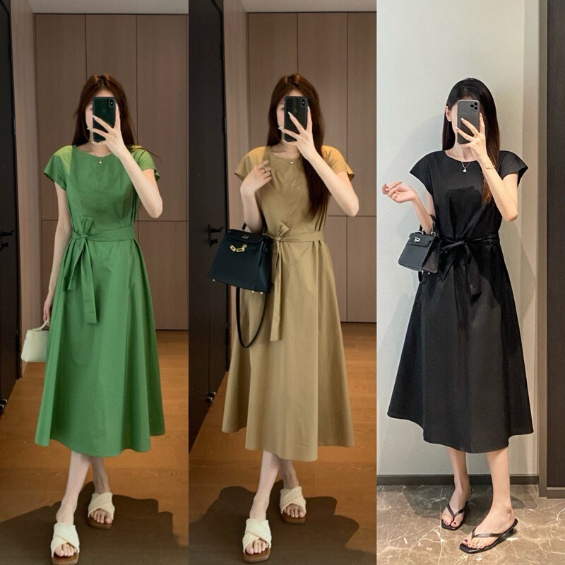 Three-Dimensional Tailoring, High-Count, High-Density Poplin, Round Neck, Small Flying Sleeves, Belt, Large Skirt Dress, Camel Black Three-Dimensional Tailoring, High-Count, High-Density Poplin, Round Neck, Small Flying Sleeves, Belt, Large Skirt Dress, Camel Black