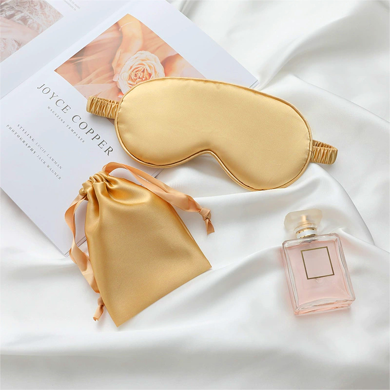 Máscara de ojo de seda artificial bolsa de cordón de seda de dos piezas conjunto de regalo de boda máscara de ojo de seda bolsa traje en stock al por mayor