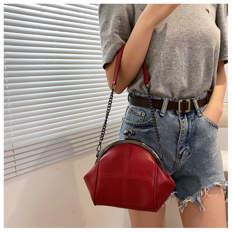 New Solid Color Simple Shell Bag Large Capacity Handheld Zero Wallet Fashion Chain Diagonal Cross Shoulder Phone Bag_voghion.com