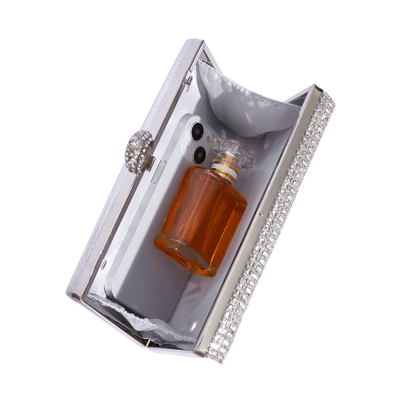 2023 New Evening Tassel Clutch Silver Style Box Socialite Party Chain Bag_voghion.com