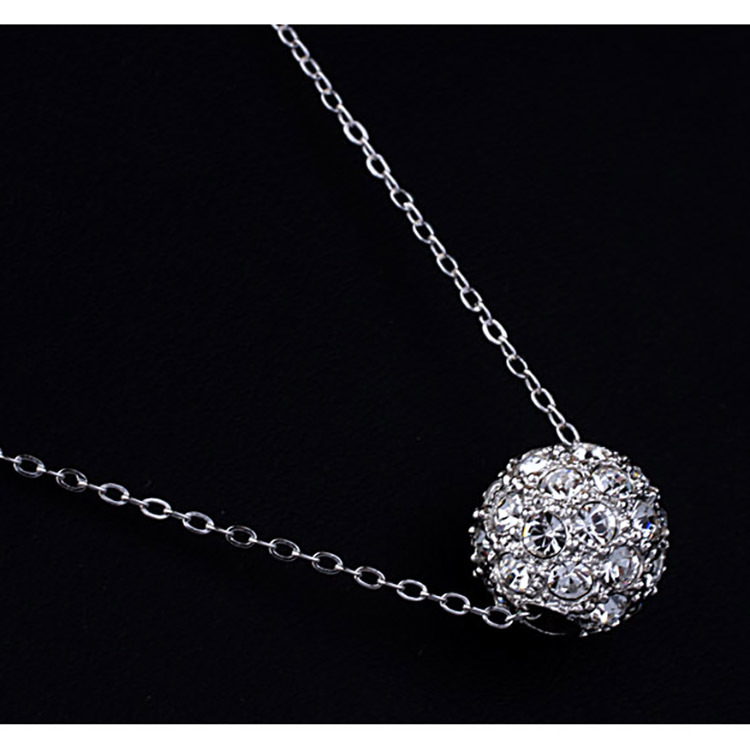 ����ʱ�о����ɫ�µ���ˮ��ת��������Ů�ٴ���Զ̿�����133235