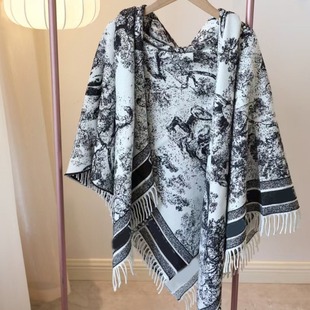 Awesome and Stylish Jungle Animal Double-Sided Cashmere Wool Large Square Scarf Thickeneded Scarf Air-Conditioned Warm Cloak Shawl